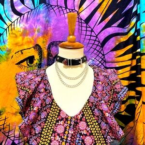 🌈 Lovely romantic artistic ruffle blouse